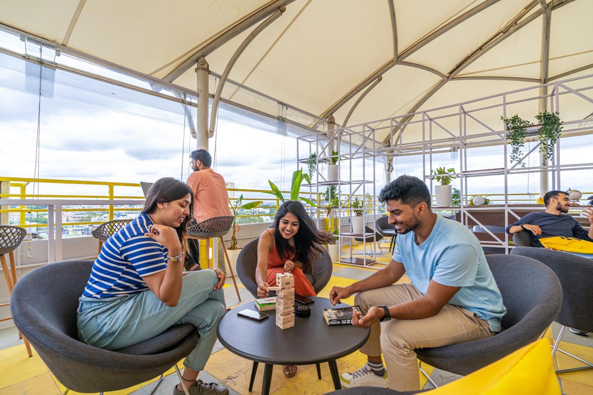 The Hosteller Bangalore, Brigade Road Buitenkant foto